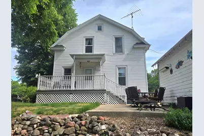 606 E Sherman Ave, Fort Atkinson, WI 53538 - Photo 3