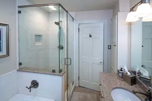 3446 N Frederick Ave, Milwaukee, WI 53211 - Photo 35