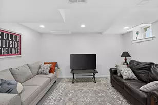 308 S 9th Ave, West Bend, WI 53095 - Photo 15