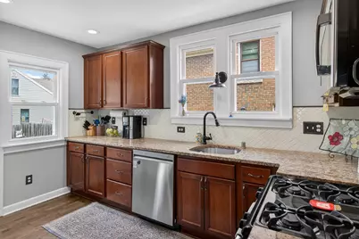 308 S 9th Ave, West Bend, WI 53095 - Photo 5