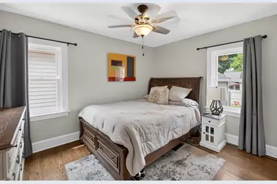308 S 9th Ave, West Bend, WI 53095 - Photo 9