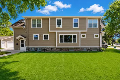 2556 S Logan Ave, Milwaukee, WI 53207 - Photo 23
