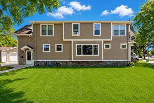 2556 S Logan Ave, Milwaukee, WI 53207 - Photo 23