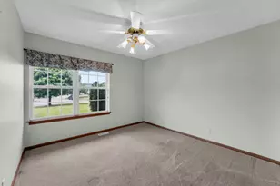 1404 Willow Ln, Harvard, IL 60033 - Photo 31