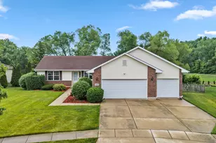 1404 Willow Ln, Harvard, IL 60033 - Photo 3