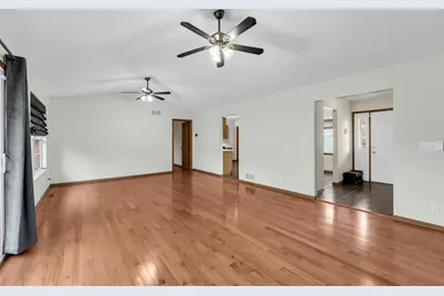 1404  Willow Ln, Harvard, IL 60033 - Photo 23