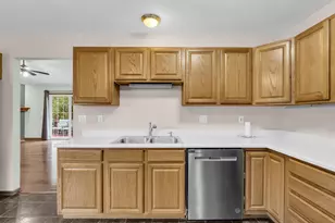1404 Willow Ln, Harvard, IL 60033 - Photo 13