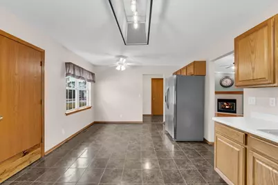 1404  Willow Ln, Harvard, IL 60033 - Photo 15