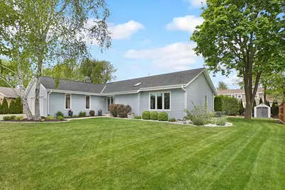 N24W22526  Beechwood Ln, Pewaukee, WI 53186 - Photo 3