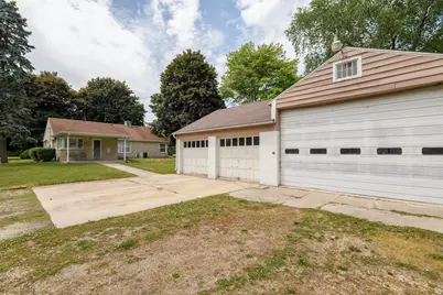 9610 N Cedarburg Rd, Mequon, WI 53092 - Photo 27