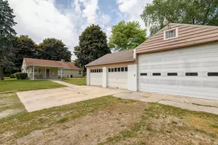 9610 N Cedarburg Rd, Mequon, WI 53092 - Photo 27