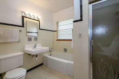 9610 N Cedarburg Rd, Mequon, WI 53092 - Photo 19