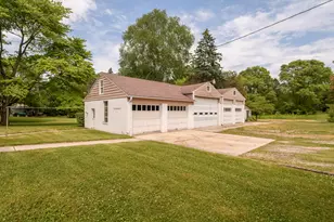 9610 N Cedarburg Rd, Mequon, WI 53092 - Photo 3