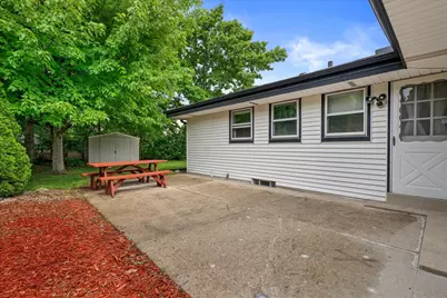 5661 S 24th St, Milwaukee, WI 53221 - Photo 25