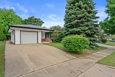 5661 S 24th St, Milwaukee, WI 53221 - Photo 1