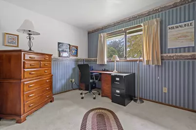 5661 S 24th St, Milwaukee, WI 53221 - Photo 21