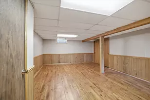 2514 S 89th St, West Allis, WI 53227 - Photo 21