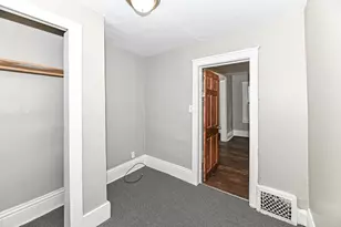 1218 N Memorial Dr, Racine, WI 53404 - Photo 11