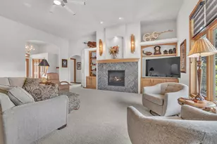 420 N Country Ln, Fond du Lac, WI 54935 - Photo 5