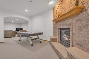 420 N Country Ln, Fond du Lac, WI 54935 - Photo 13