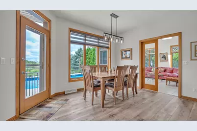420 N Country Ln, Fond du Lac, WI 54935 - Photo 9