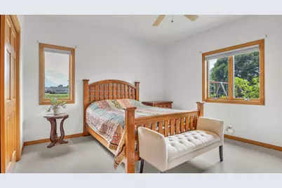 420 N Country Ln, Fond du Lac, WI 54935 - Photo 21