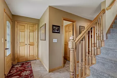 3720  Briarwood Ln, Manitowoc, WI 54220 - Photo 5