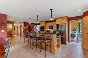 3720 Briarwood Ln, Manitowoc, WI 54220 - Photo 19