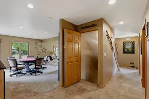 3720 Briarwood Ln, Manitowoc, WI 54220 - Photo 13