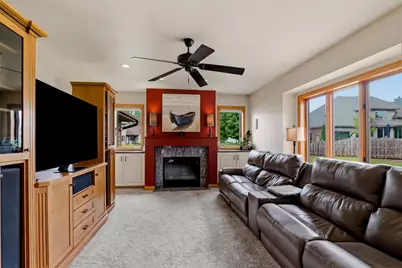 3720  Briarwood Ln, Manitowoc, WI 54220 - Photo 21