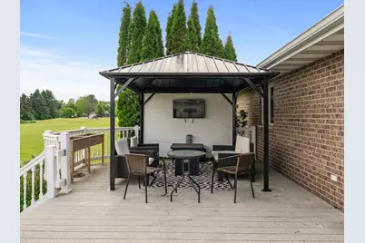 5177  Catalina Ct, Manitowoc, WI 54220 - Photo 27