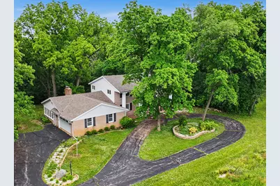 S63W16525  College Ave, Muskego, WI 53150 - Photo 3