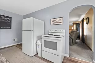 637 Oak St, South Milwaukee, WI 53172 - Photo 13