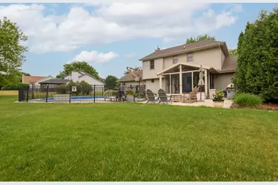 W160N10664  Fieldstone Pass, Germantown, WI 53022 - Photo 29