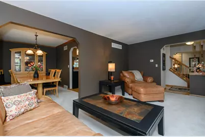 W160N10664  Fieldstone Pass, Germantown, WI 53022 - Photo 5