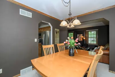 W160N10664  Fieldstone Pass, Germantown, WI 53022 - Photo 7