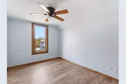 415  Adams St, Sheboygan Falls, WI 53085 - Photo 15