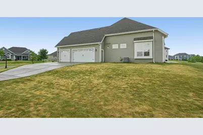 N66W15859  Winnebago Trl, Menomonee Falls, WI 53051 - Photo 37