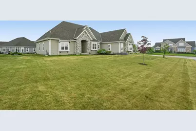 N66W15859  Winnebago Trl, Menomonee Falls, WI 53051 - Photo 39