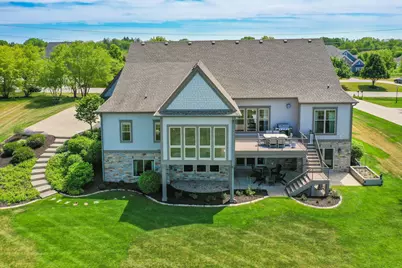 11511 N Oakview Ct, Mequon, WI 53092 - Photo 41