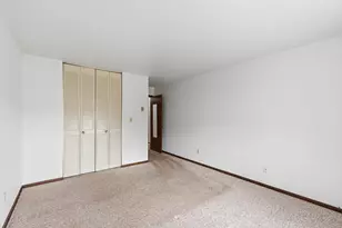 125 N University Dr, West Bend, WI 53095 - Photo 7