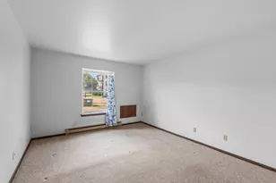 125 N University Dr, West Bend, WI 53095 - Photo 5