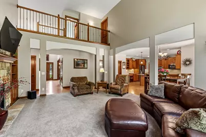 4720  Stonefield Rd, Sheboygan, WI 53083 - Photo 9