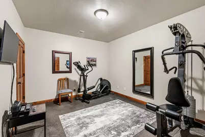 4720  Stonefield Rd, Sheboygan, WI 53083 - Photo 35