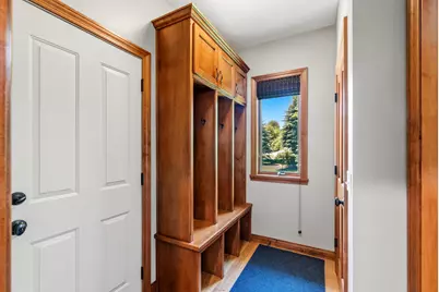 4720  Stonefield Rd, Sheboygan, WI 53083 - Photo 15