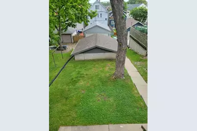 2810 S Lenox St, Milwaukee, WI 53207 - Photo 51