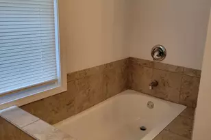2810 S Lenox St, Milwaukee, WI 53207 - Photo 27