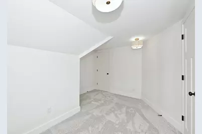 4637 W Scranton Pl, Milwaukee, WI 53216 - Photo 25