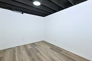 4637 W Scranton Pl, Milwaukee, WI 53216 - Photo 35