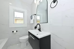 4637 W Scranton Pl, Milwaukee, WI 53216 - Photo 17